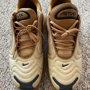 Nike Air Max 720 ‘desert’ Sz 11